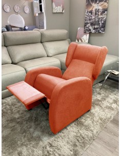 Butaca Elegante con Respaldo Reclinable 2